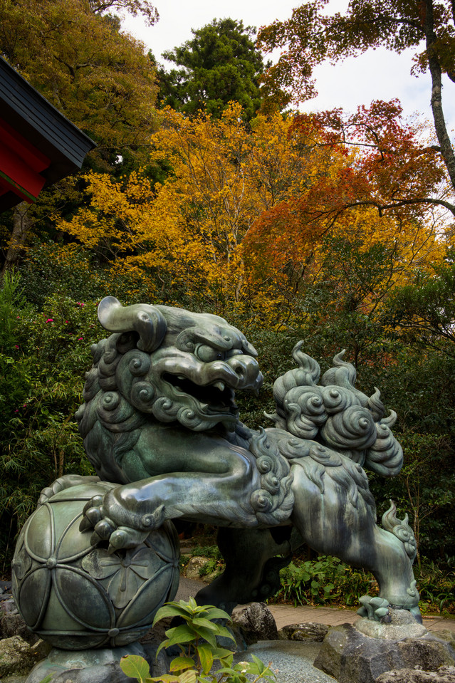 Hakone Shrine - Komainu