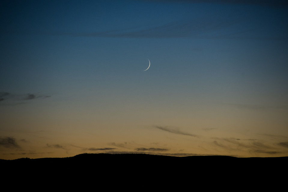 Hayden Valley - Crescent Moon