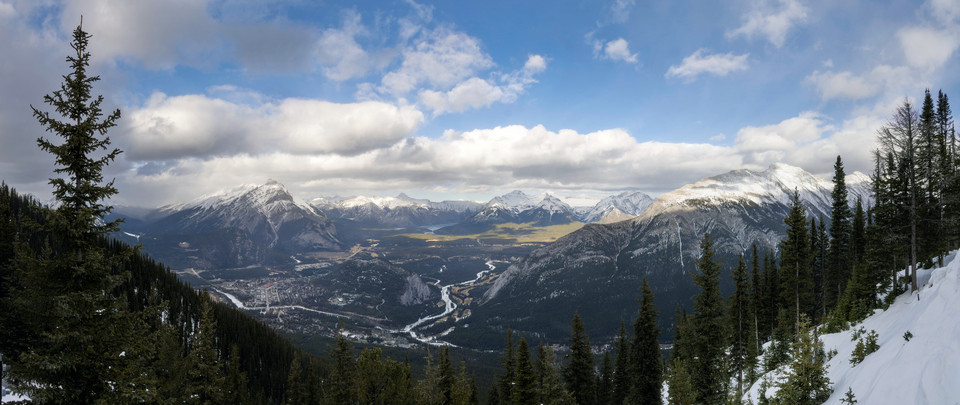 Sulphur Mountain - Banff Panorama