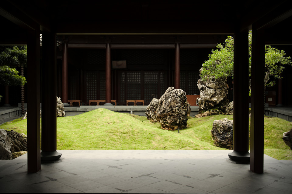 Chi Lin Nunnery - Atrium