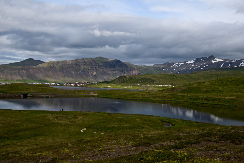 Grundarfjörður - Between Mountains and Sea