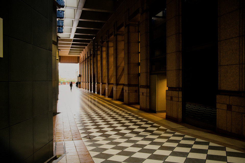 Tokyo Photographic Art Museum - Checkered Hallway