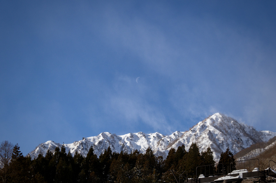 Iwatake - Moon over Mountains III