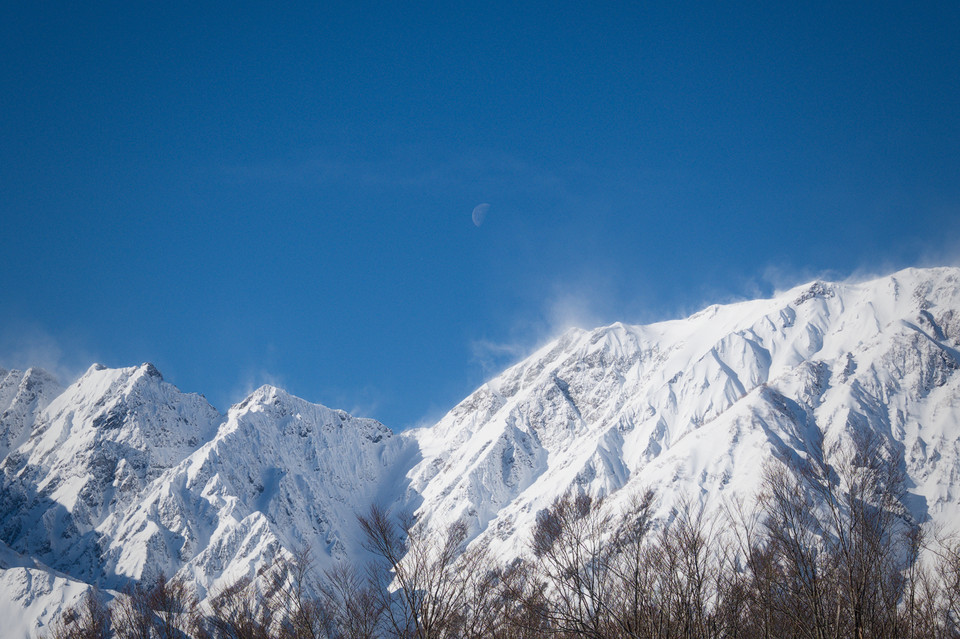 Iwatake - Moon over Mountains II
