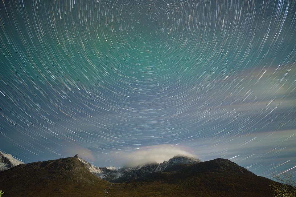 Kattfjordeidet - Aurora and Star Trails