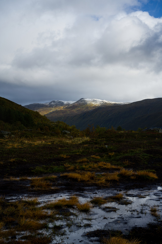 Klokka Ti - Distant Peaks