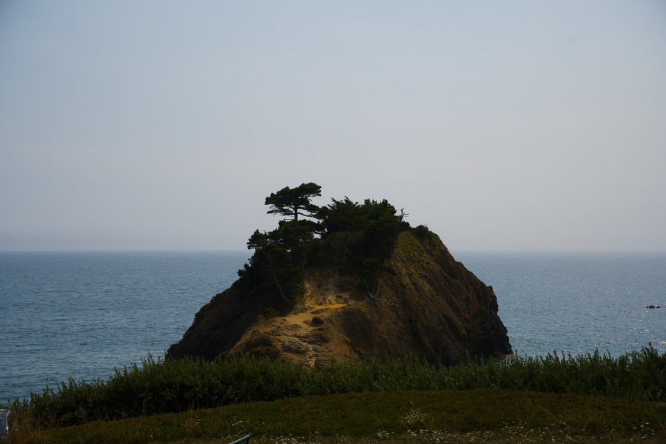 Highway 101 - Sunlit Rock