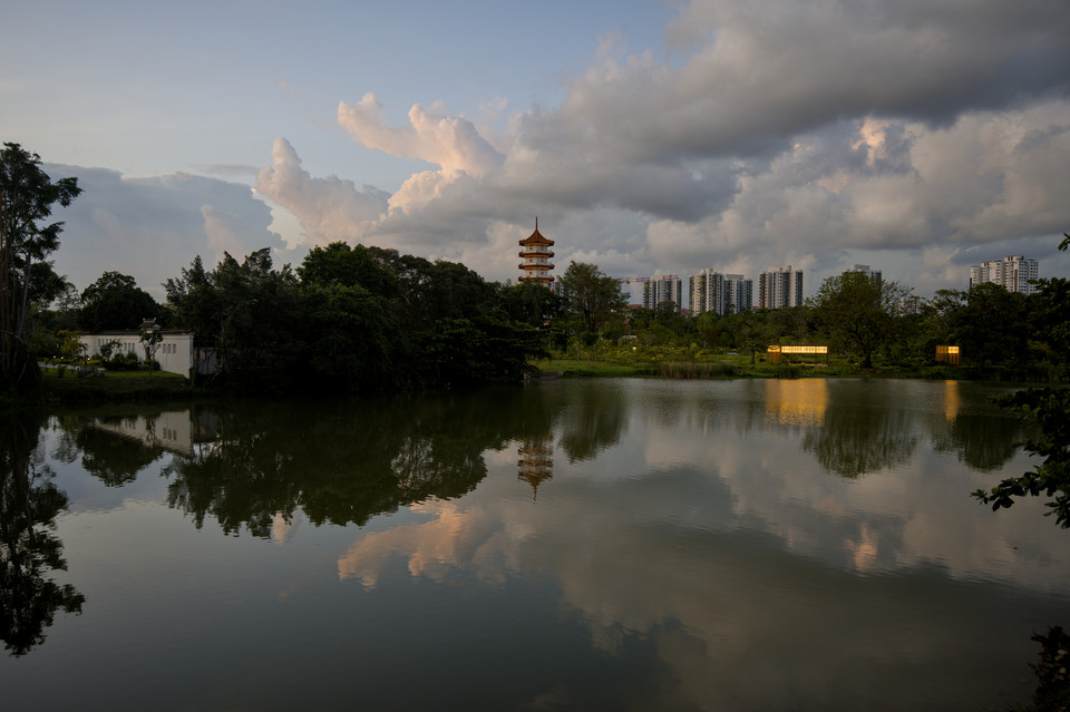 Jurong Lake Gardens - Lake Sunset II