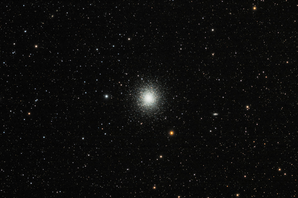 M 13 - Hercules Globular Cluster