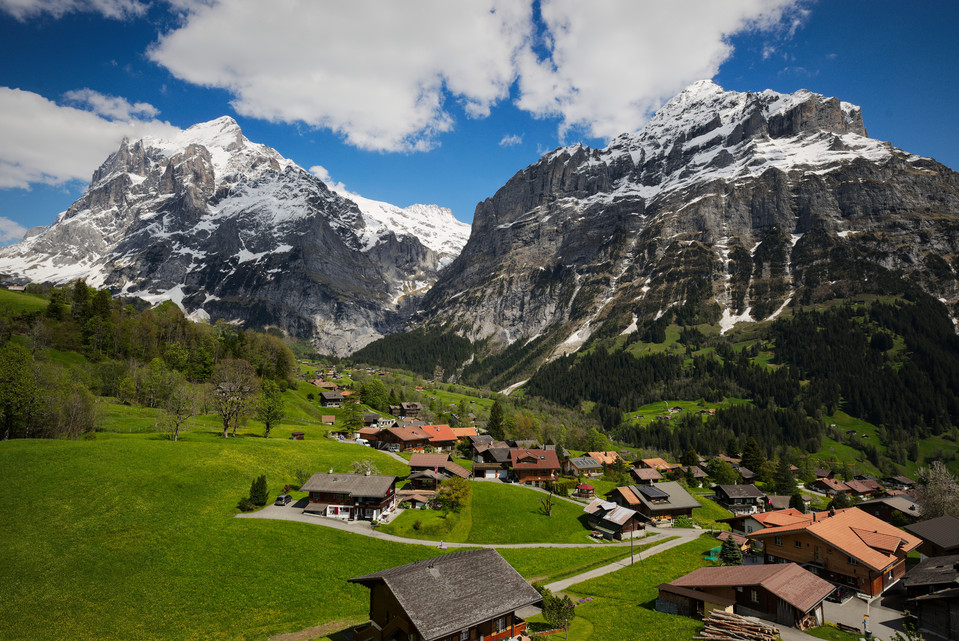 Grindelwald   Town and Mountains I thumb