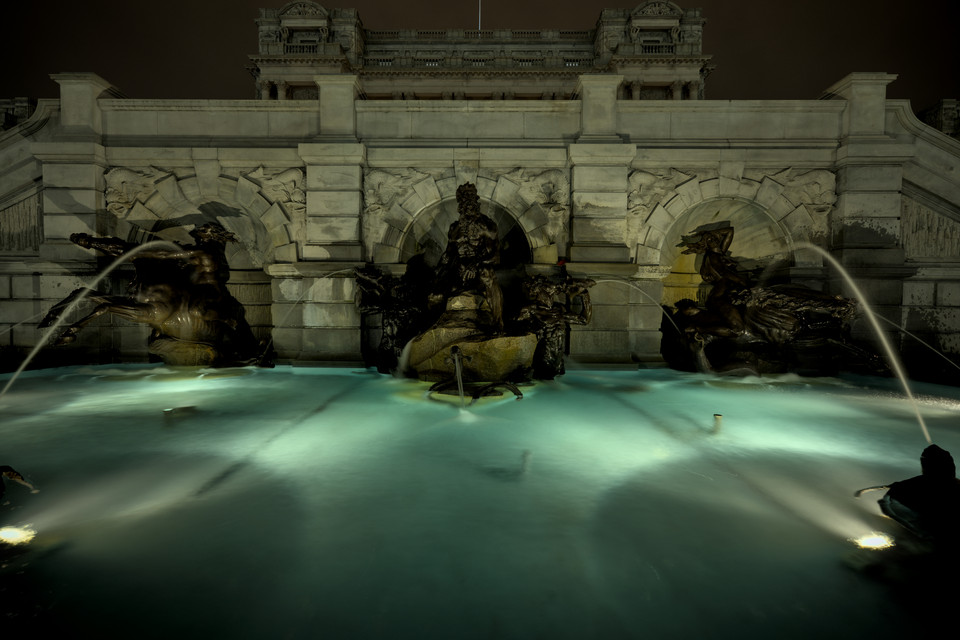 Library of Congress - Neptune Fountain