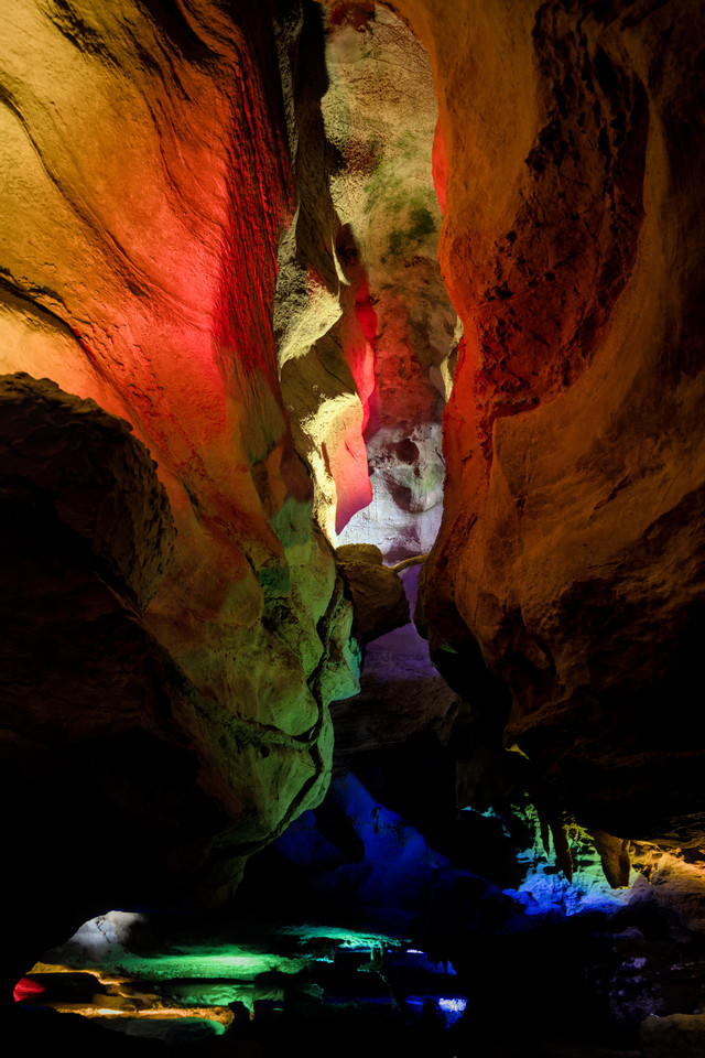 Skyline Caverns - Rainbow
